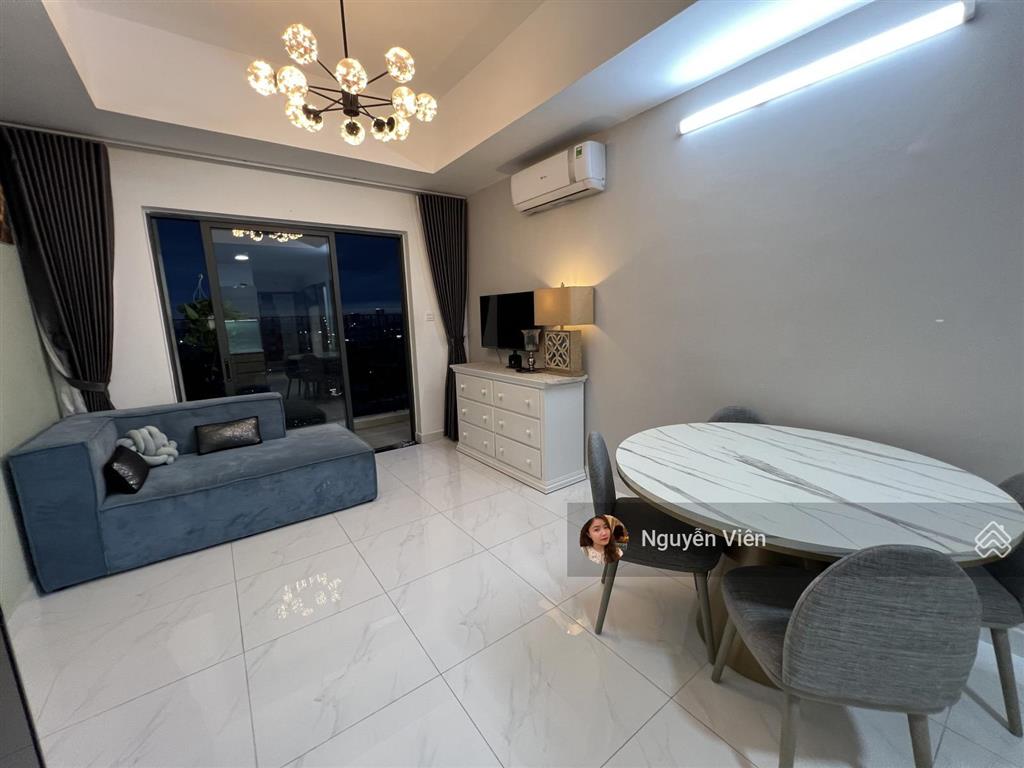 Chính chủ, cho thuê centum 2 phòng 2wc, bancon nối dài, đầy đủ nội thất 12 triệu/tháng