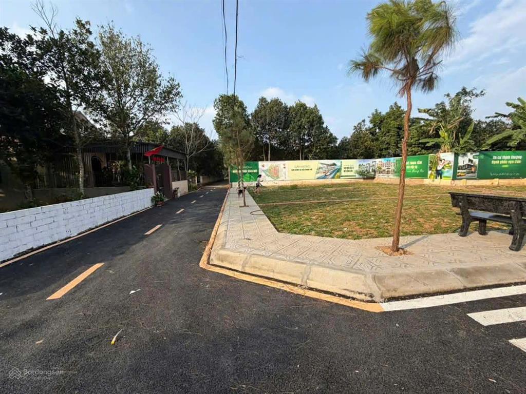 Bán gấp đất gần thị trấn gạch, huyện phúc thọ, hà nội, 22 triệu/ m2, 100 m2 full thổ cư