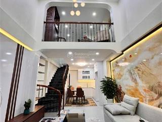 Phố lạc long quân  mặt ngách thông kinh doanh. full nội thất về ở ngay