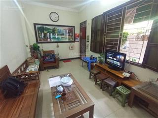 Nhà dân xây thụy phương  lô góc 3 mặt thoáng. chủ mót bán giảm chào cực sâu