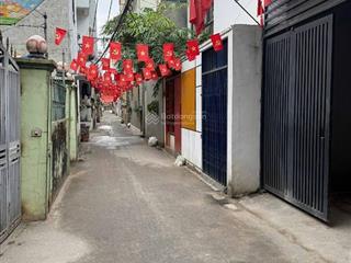 Nhà xây mới 7 tầng thang máy vừa ở vừa cho thuê