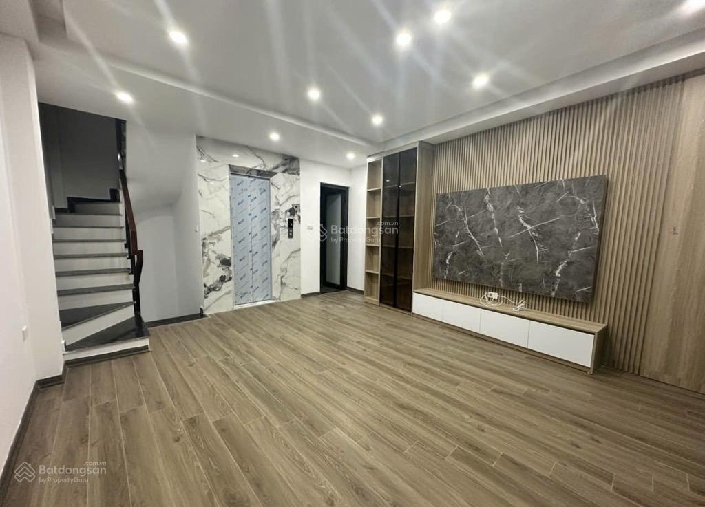 Bán nhà riêng đẹp tại an dương vương, view đẹp, giá tốt. mặt ngõ thông trước nhà thoáng vĩnh viễn
