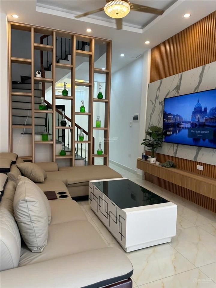 Bán nhà riêng yên nội nhà còn mới đẹp. 3 tầng 3 ngủ khép kín đủ công năng