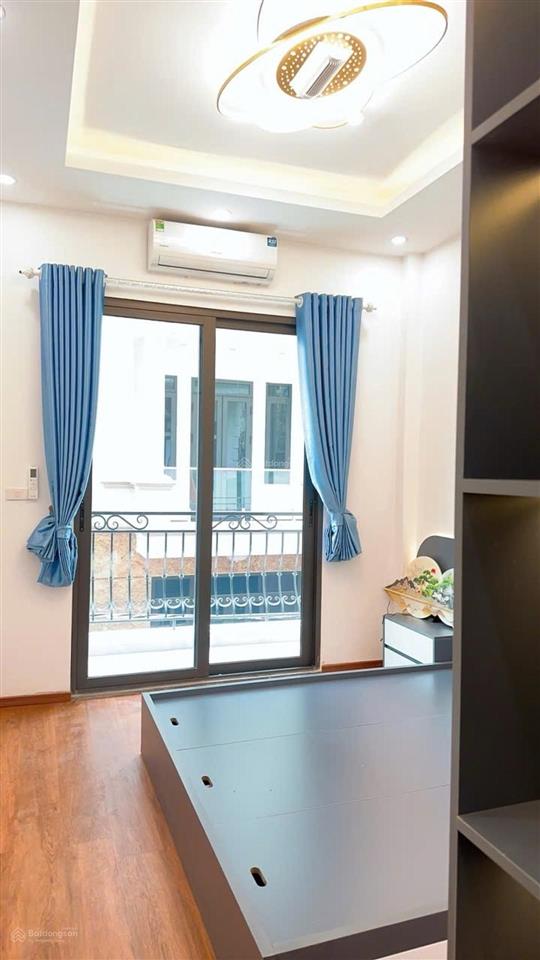 Bán nhà riêng yên nội nhà còn mới đẹp. 3 tầng 3 ngủ khép kín đủ công năng