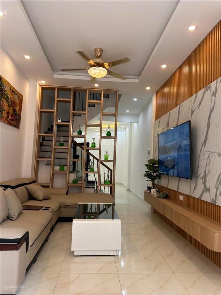 Bán nhà riêng yên nội nhà còn mới đẹp. 3 tầng 3 ngủ khép kín đủ công năng