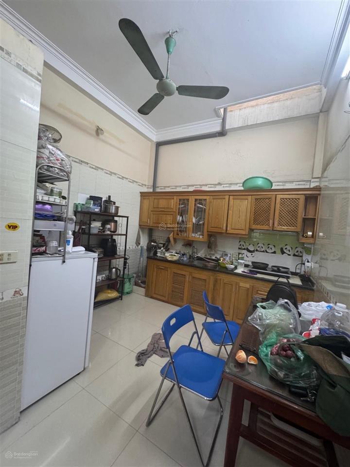 Nhà dân xây hồ tùng mậu vị trí đẹp. trước nhà thoáng vĩnh viễn  giá cực tốt so với khu vực