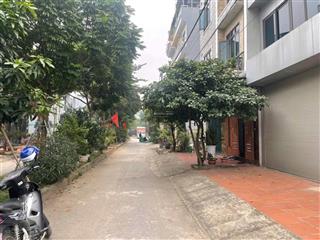 Bán đất tặng nhà 2 tầng khu tân xuân  vỉa hè ô tô tránh. giá cực hợp lý vị trí cực đẹp