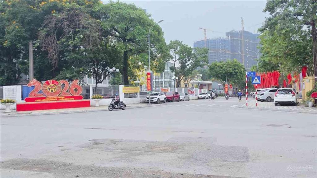 Mặt phố phú thượng mảnh đất hiếm  vị trí vip . kinh doanh gì cũng đẹp