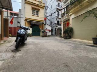 Bán nhà riêng tại đại cát, 5,4 tỷ, 30m2, view đẹp, giá cực chất