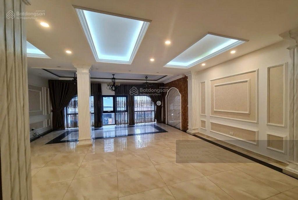 Xuân đỉnh  ô tô tránh kinh doanh  mặt tiền quyền lực  thang máy xịn sò  thiết kế hiện đại
