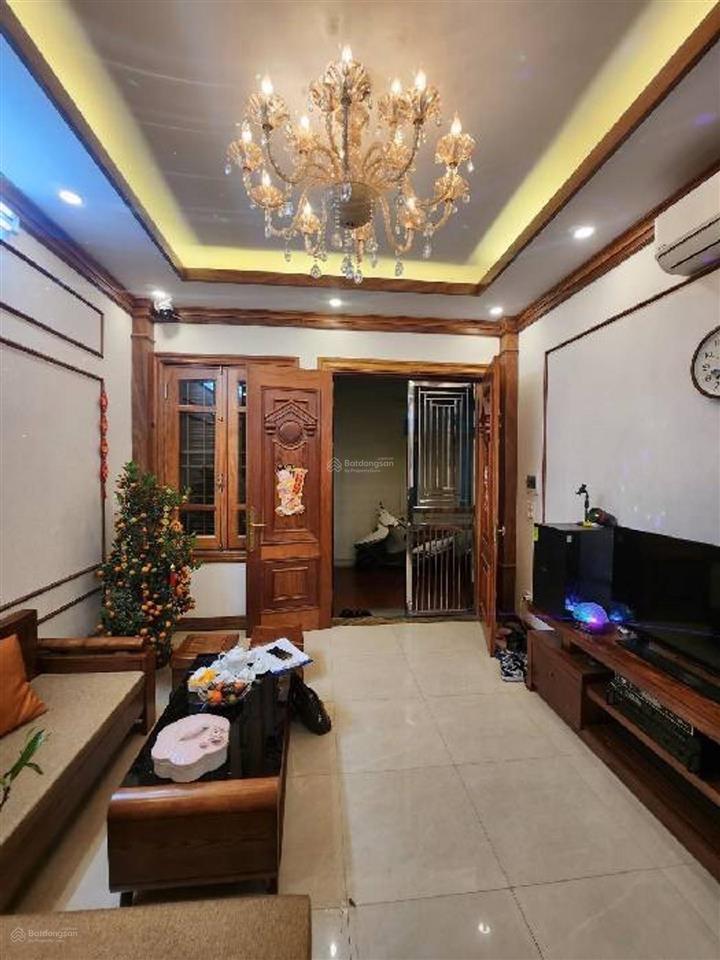 Bán nhà xuân đỉnh  thiết kế đẹp, nhà xây chắc chắn. đủ công năng