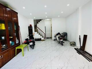 Nhà dân xây an dương vương sẵn nhà 6 tầng thang máy ở được ngay. chủ cần bán gấp