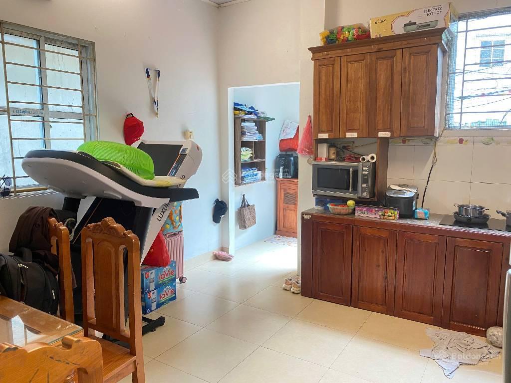 Bán đất tặng nhà 1 tầng đường đại cát. chủ cực thiện chí. trước nhà 16 chỗ đỗ cửa
