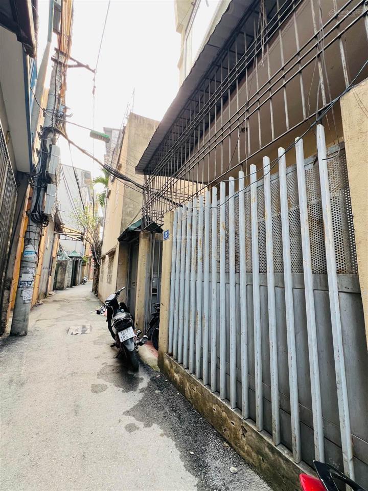 Chính chủ gửi bán nhà nguyễn đạo an  nhà 3 tầng cũ dân xây chính chủ. giảm chào cực sâu. giá tốt