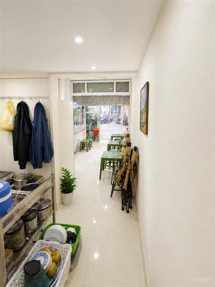 Nhà mặt ngõ xuân đỉnh  kinh doanh sầm uất  sẵn nhà 6 tầng. chủ thiện chí