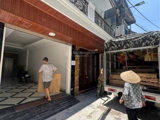 Nhà phân lô 7 tầng thang máy an dương vương. chủ thiện chí bán  mặt ngõ ô tô vào nhà. vị trí đẹp