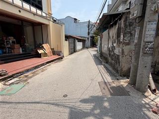 Nhà xây mới đống ba thượng cát. vị trí đẹp. ngõ nông rộng