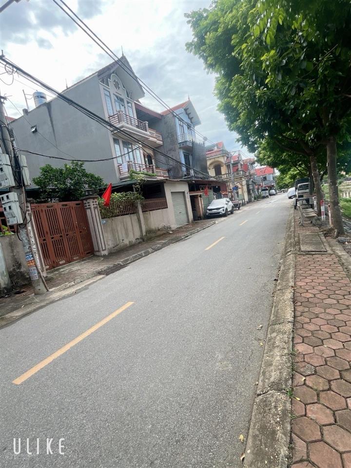 Mặt phố tây đam  vị trí đẹp  vừa ở vừa kinh doanh  xây vp đẹp. gần trường học các cấp