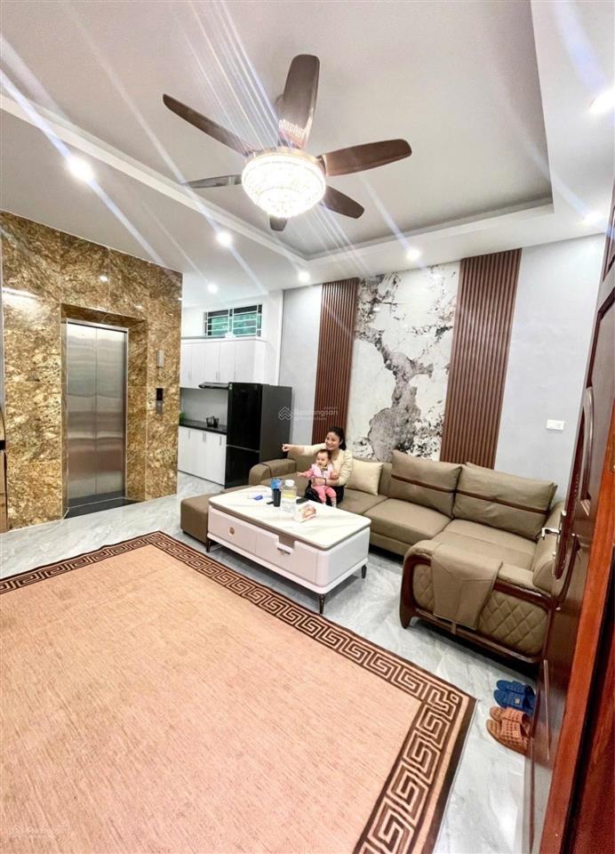 Nhà mới liên mạc 6 tầng thang máy. nhà đẹp ở ngay. ngõ nông ô tô đỗ cửa