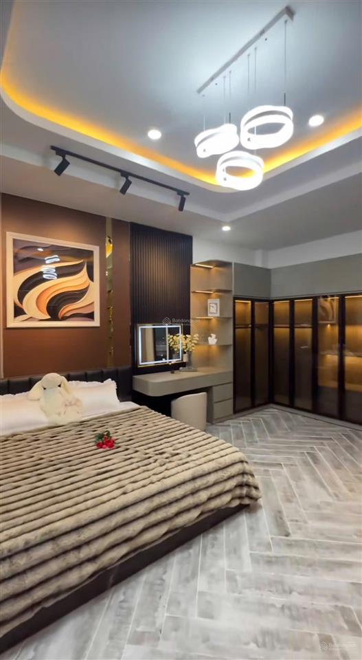 Cần bán gấp căn nguyễn gia trí bình thạnh 60m2 thương lượng sổ sẵn. 3 ngủ