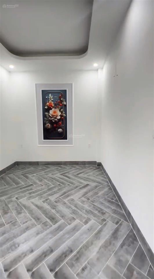 Cần bán gấp căn nguyễn gia trí bình thạnh 60m2 thương lượng sổ sẵn. 3 ngủ