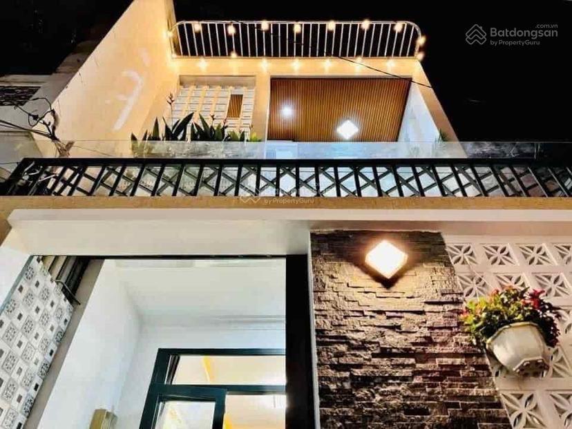 Chủ đang rao cần bán gấp nhà sổ riêng ngay q1 trần quý khoách 42m2 3 ngủ. rộng ,thoáng. ngay