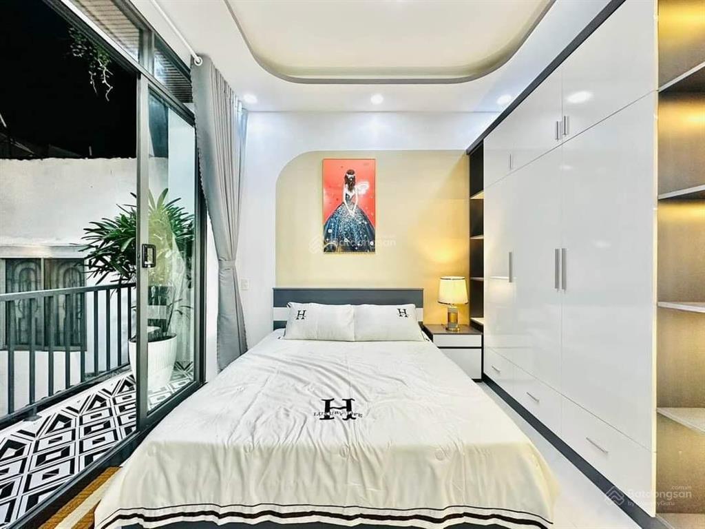 Thanh lý bán gấp cực phẩm hẻm xe hơi dt 42,2m2 thích quảng đức, p5, phú nhuận sổ sẵn  xem ngay