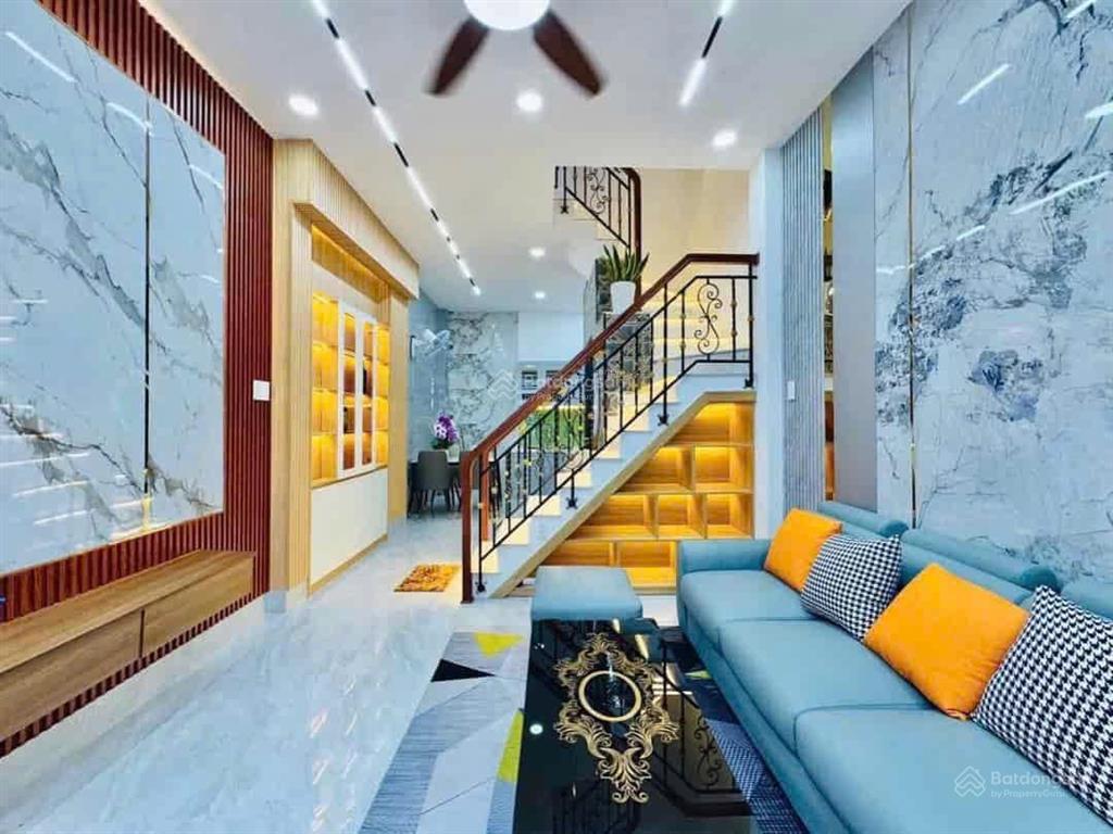 Xoay tiền bán gấp nhà hẻm 1/ nguyễn khắc nhu, cô giang, q1. dt 55m2, sổ hồng riêng 5ty tl