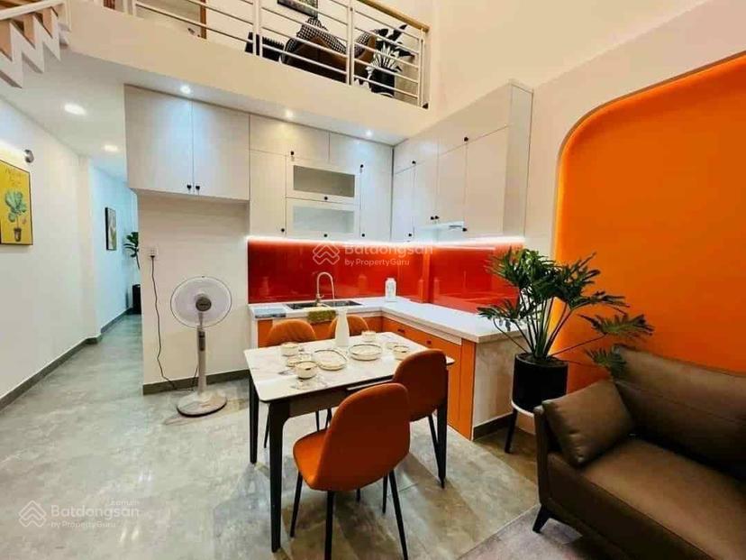 Muốn bán gấp nhà lê văn duyệt bình thạnh dt 56m2