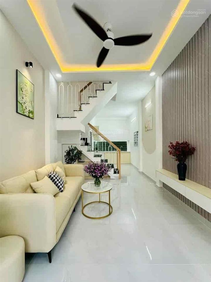 Cần sang gấp nhà shr hẻm oto, lạc long quân, p. 11, tân bình, nhà mới 44m2.  ngay