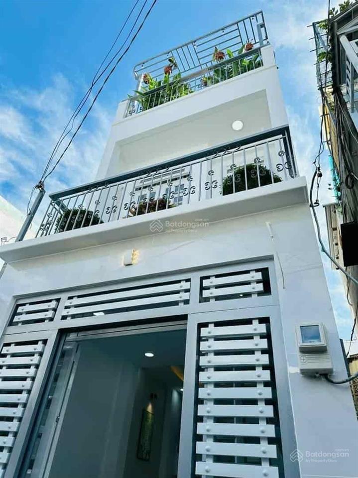 Cần sang gấp nhà shr hẻm oto, lạc long quân, p. 11, tân bình, nhà mới 44m2.  ngay