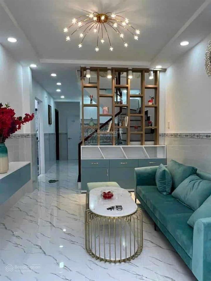 Cô hồng chính chủ cần bán nhà hoàng sa q3 giá thương lượng hẻm thoáng sổ riêng  ngay