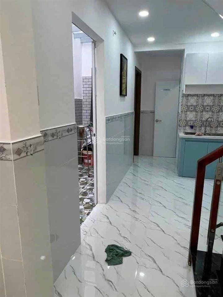 Cô hồng chính chủ cần bán nhà hoàng sa q3 giá thương lượng hẻm thoáng sổ riêng  ngay