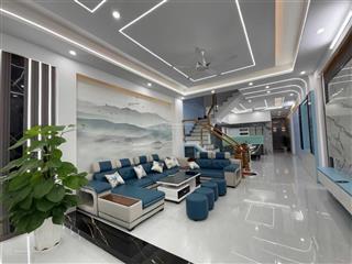 Hàng hiếm khu trần não 60m2, 3 tầng, sổ hồng riêng, giá chỉ 5 tỷ 590 thương lượng chính chủ