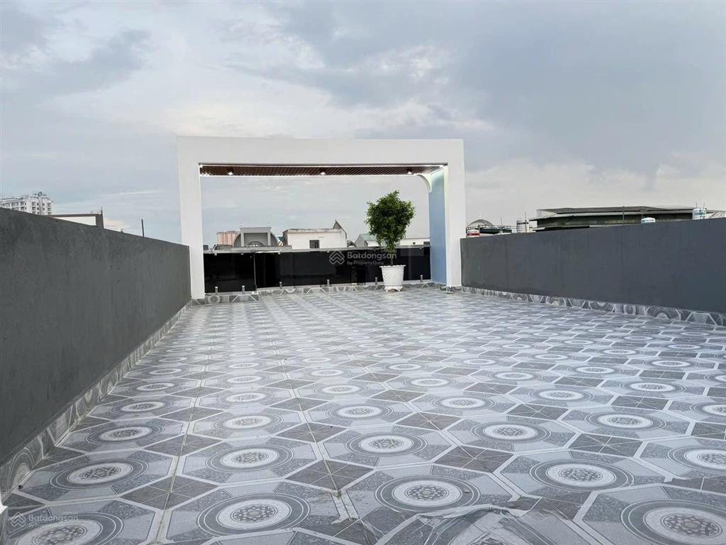 Hàng hiếm khu trần não 60m2, 3 tầng, sổ hồng riêng, giá chỉ 5 tỷ 590 thương lượng chính chủ