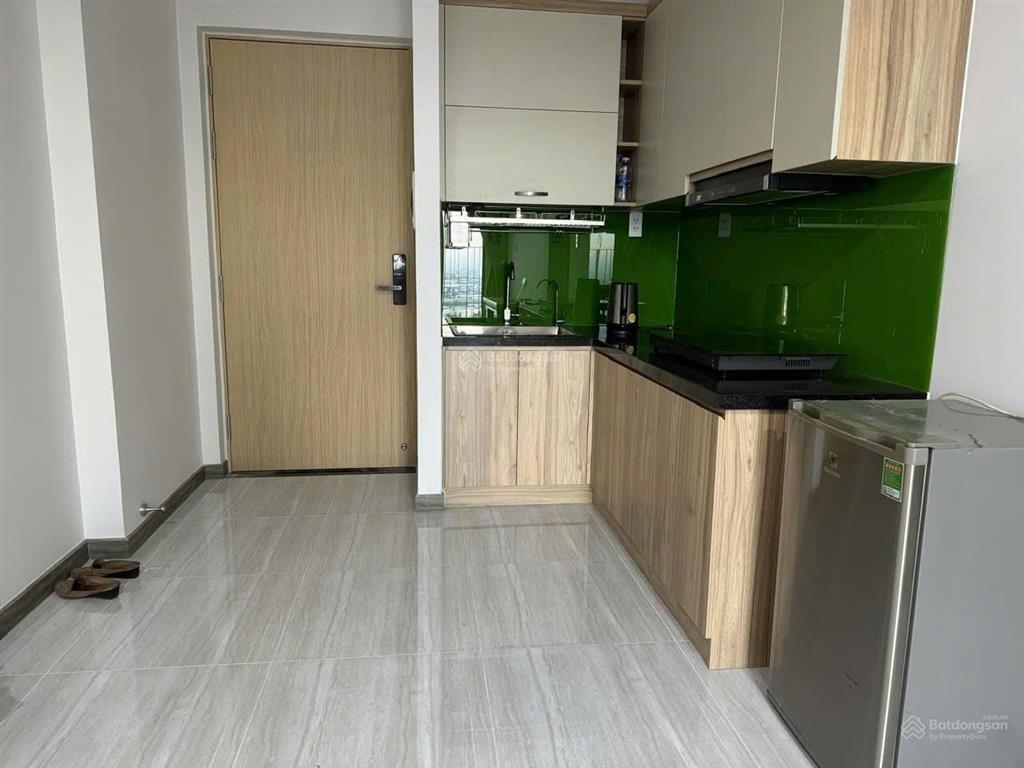 Chủ gửi cho thuê căn 2 phòng ngủ, 2 vệ sinh, full nội thất siêu đẹp