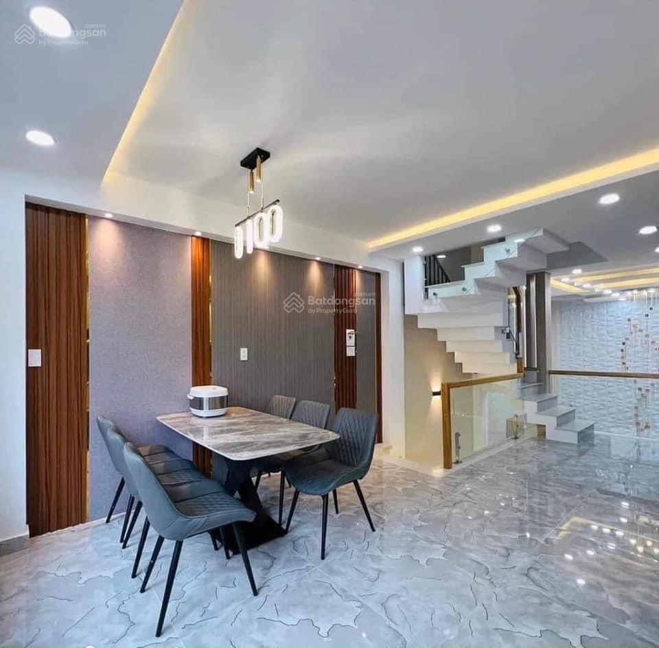 Bán nhà riêng 4 tầng 63m2 phạm văn chiêu, hẻm 6m, tặng nội thất, phường 14, gò vấp. giá 6tỷ250tl