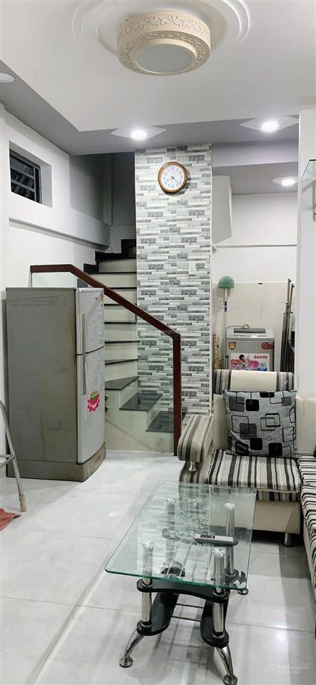 Bán gấp nhà 2 lầu đường số 23, hiệp bình chánh, thủ đức. ngay sau gigamal. thuê 15tr/th