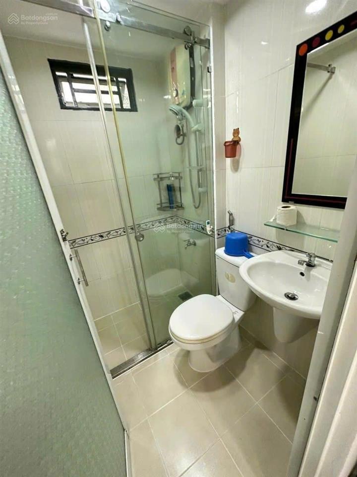 Bán gấp nhà 2 lầu đường số 23, hiệp bình chánh, thủ đức. ngay sau gigamal. thuê 15tr/th