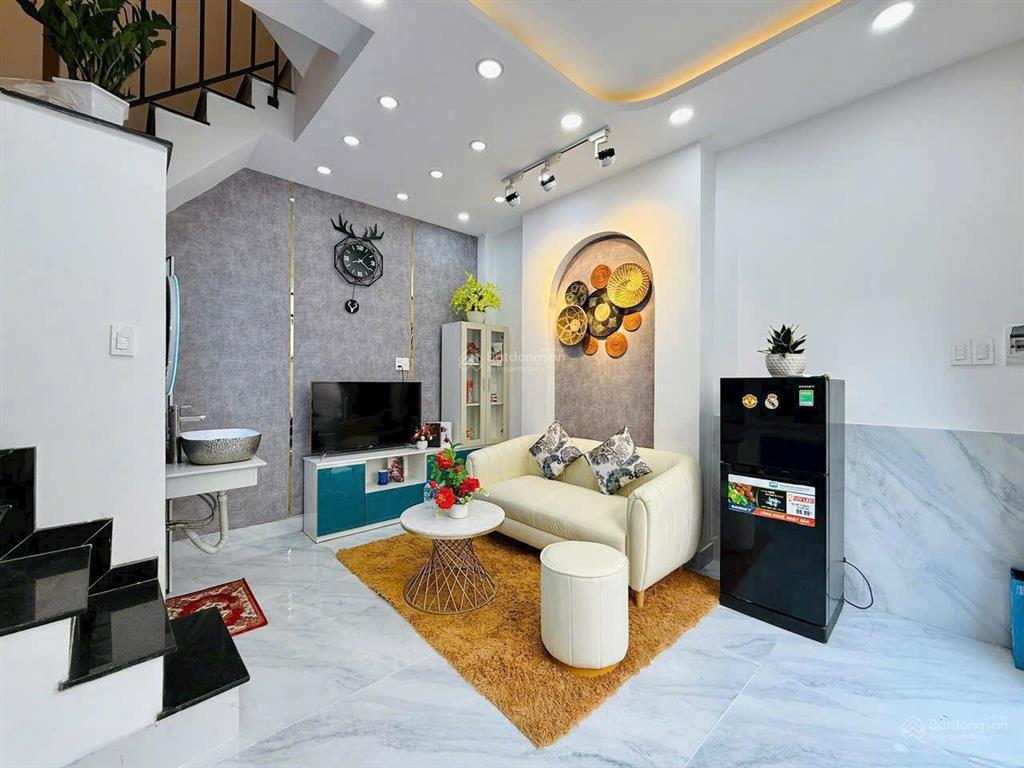 Bán nhà 3 lầu ngay sau bến xe miền tây đường lê công phép, an lạc, bình tân. giá 2tỷ350tl