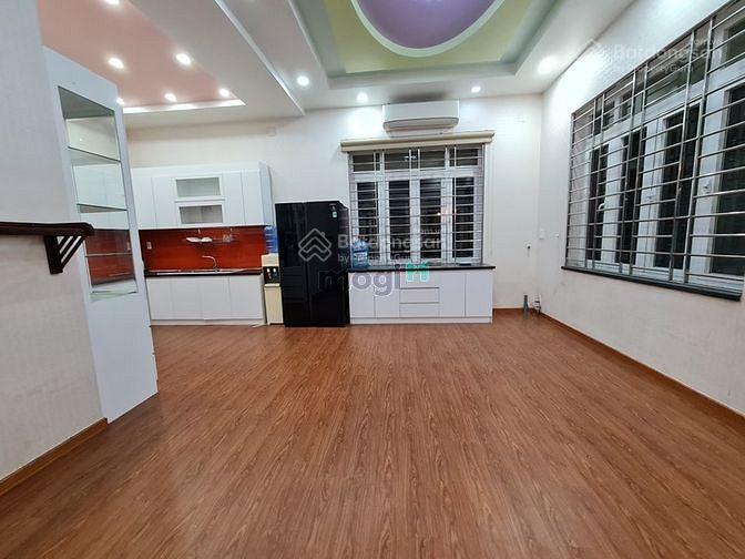 Cần bán biệt thự 180m2 kdc gia hoà mặt tiền nguyễn đình thi, phước long , quận 9. giá 18 tỷ còn tl
