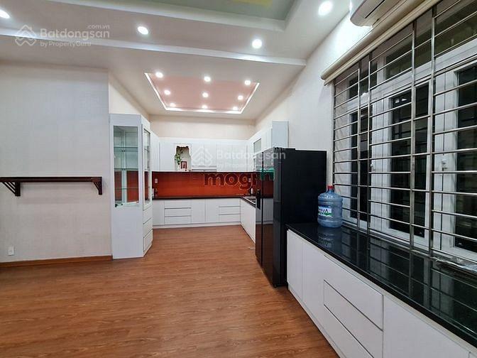 Cần bán biệt thự 180m2 kdc gia hoà mặt tiền nguyễn đình thi, phước long , quận 9. giá 18 tỷ còn tl