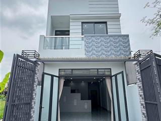 Cần bán nhà đẹp 70m2 ngay tttm gigamal đường số 23 hiệp bình thủ đức 2tỷ650