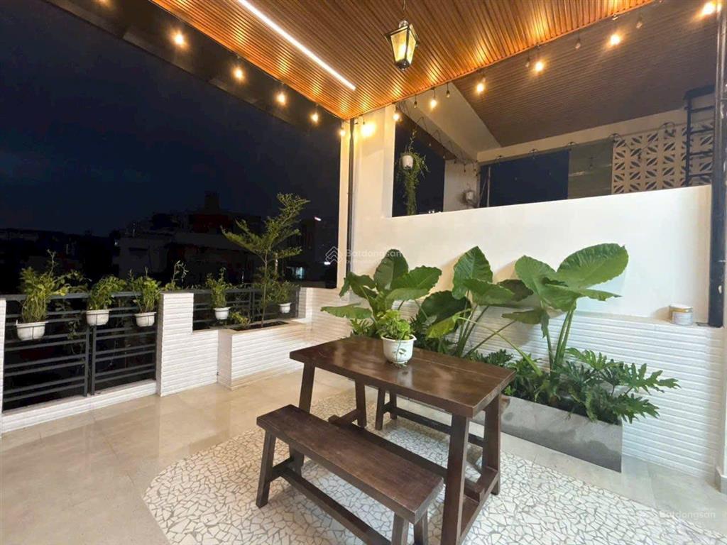 Ngay phố ẩm thực phan xích long nhà 4 lầu 48m2 địa chỉ phan tây hồ, p7, phú nhuận