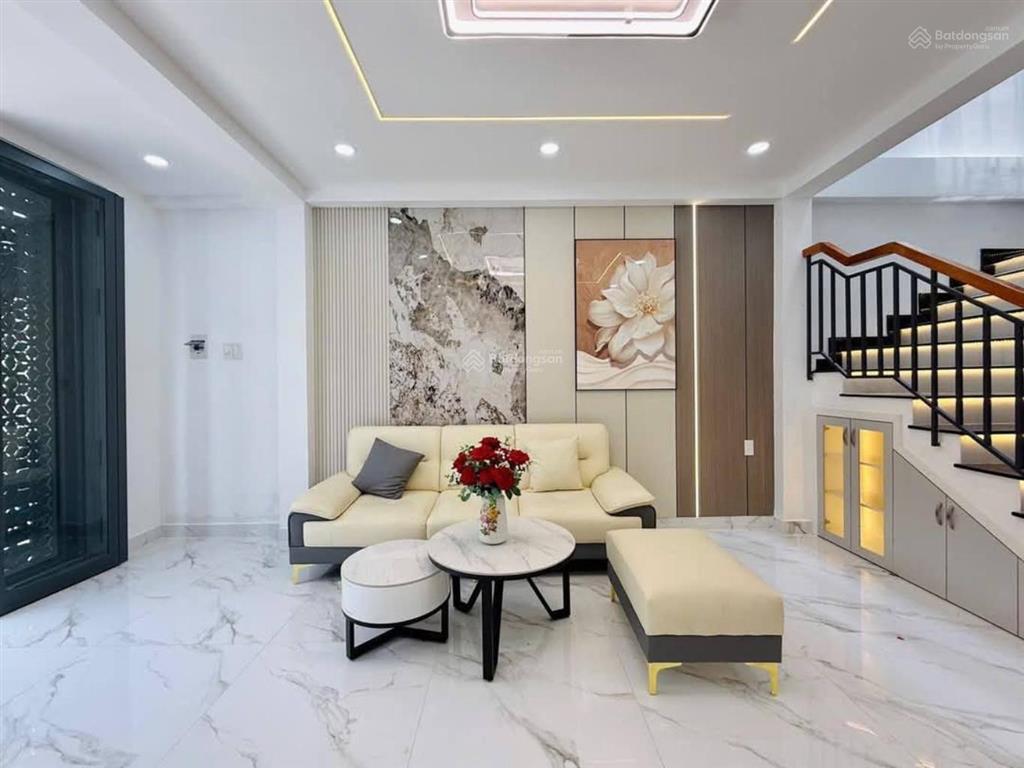 Bán gấp nhà 52m2, 1 lầu cao văn lầu, phường 2, quận 6, cho thuê 15 triệu/tháng