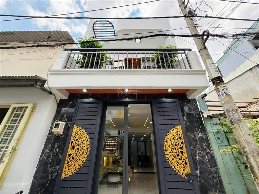 Bán gấp nhà 52m2, 1 lầu cao văn lầu, phường 2, quận 6, cho thuê 15 triệu/tháng