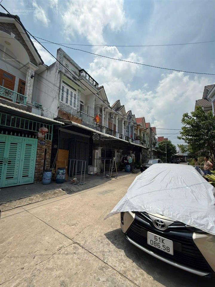 Bán nhà 60m2 ngay đường số 11 phường phước long sát trường cao đẳng kinh tế đối ngoại giá 2tỷ450