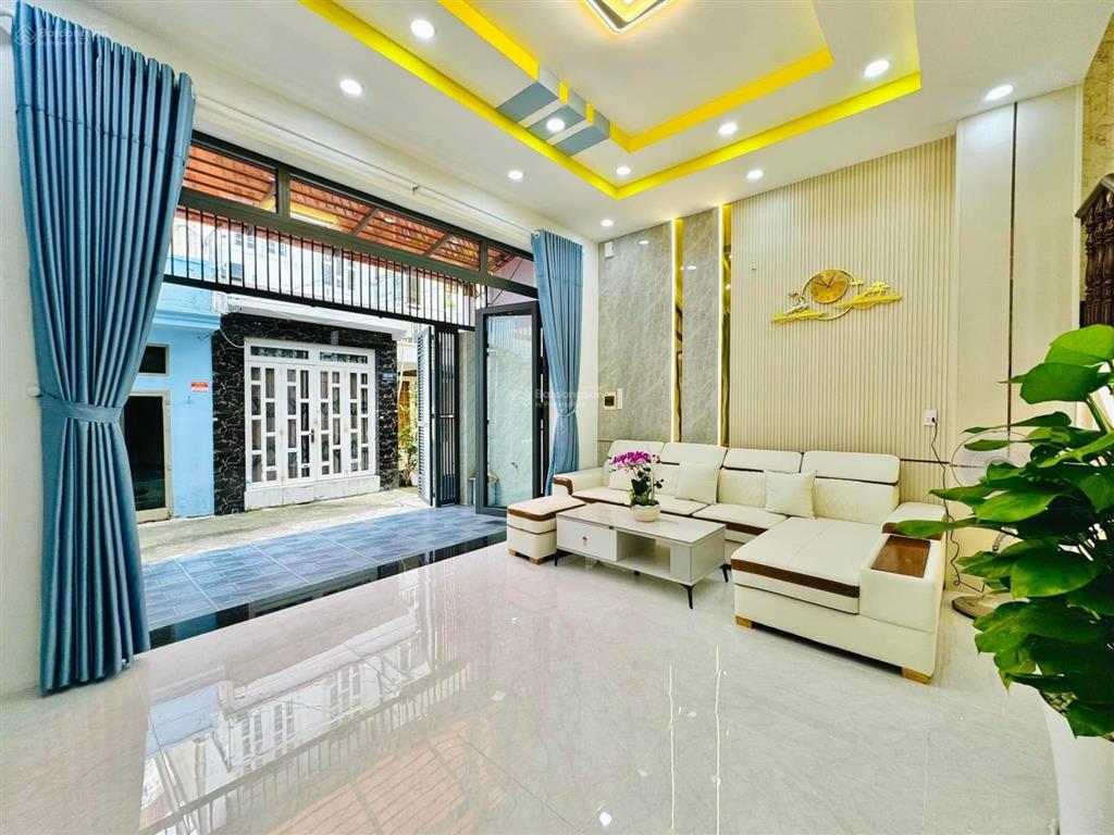 Cần bán gấp nhà ở điện biên phủ 70m2, phường 4, quận 3. shr, gần bệnh viện bình dân. giá tl
