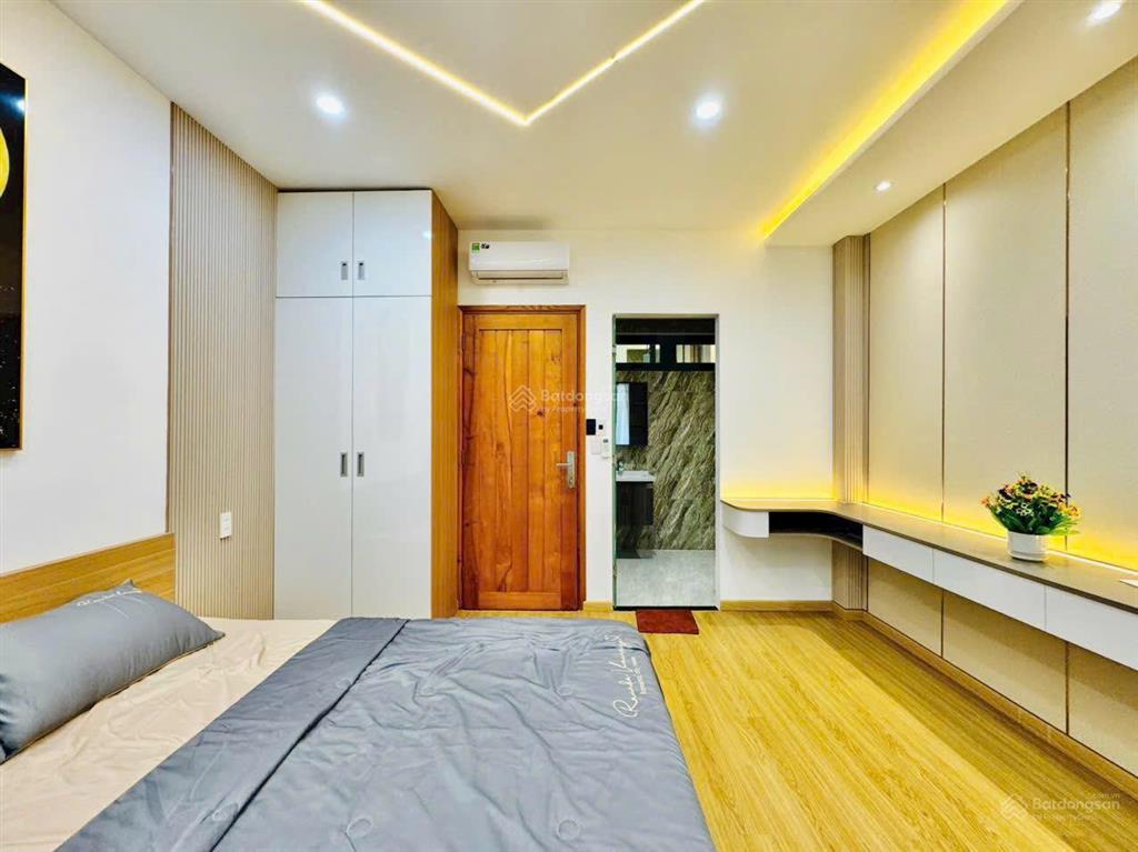 Bán gấp nhà 3 lầu ở đường số 12, bình an, quận 2. shr, hẻm 5m, tặng nội thất. thuê 35tr