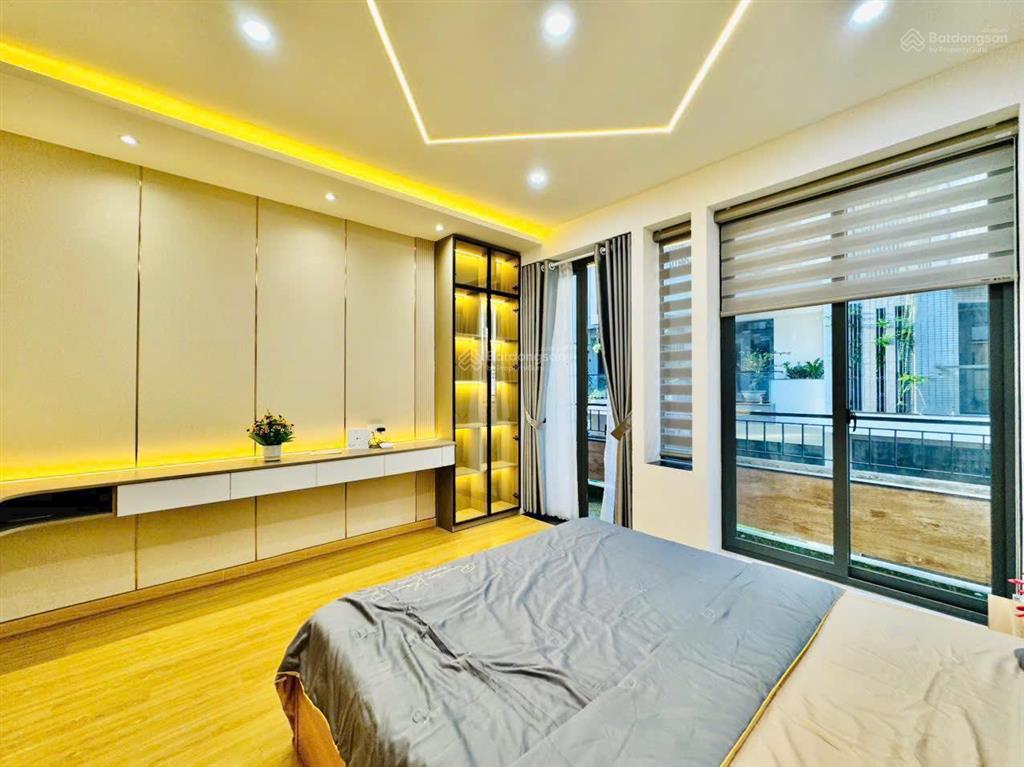 Bán gấp nhà 3 lầu ở đường số 12, bình an, quận 2. shr, hẻm 5m, tặng nội thất. thuê 35tr